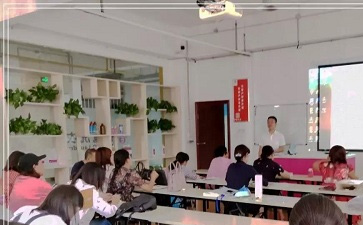 沒有技術(shù)怎么開干洗店？其實并不難